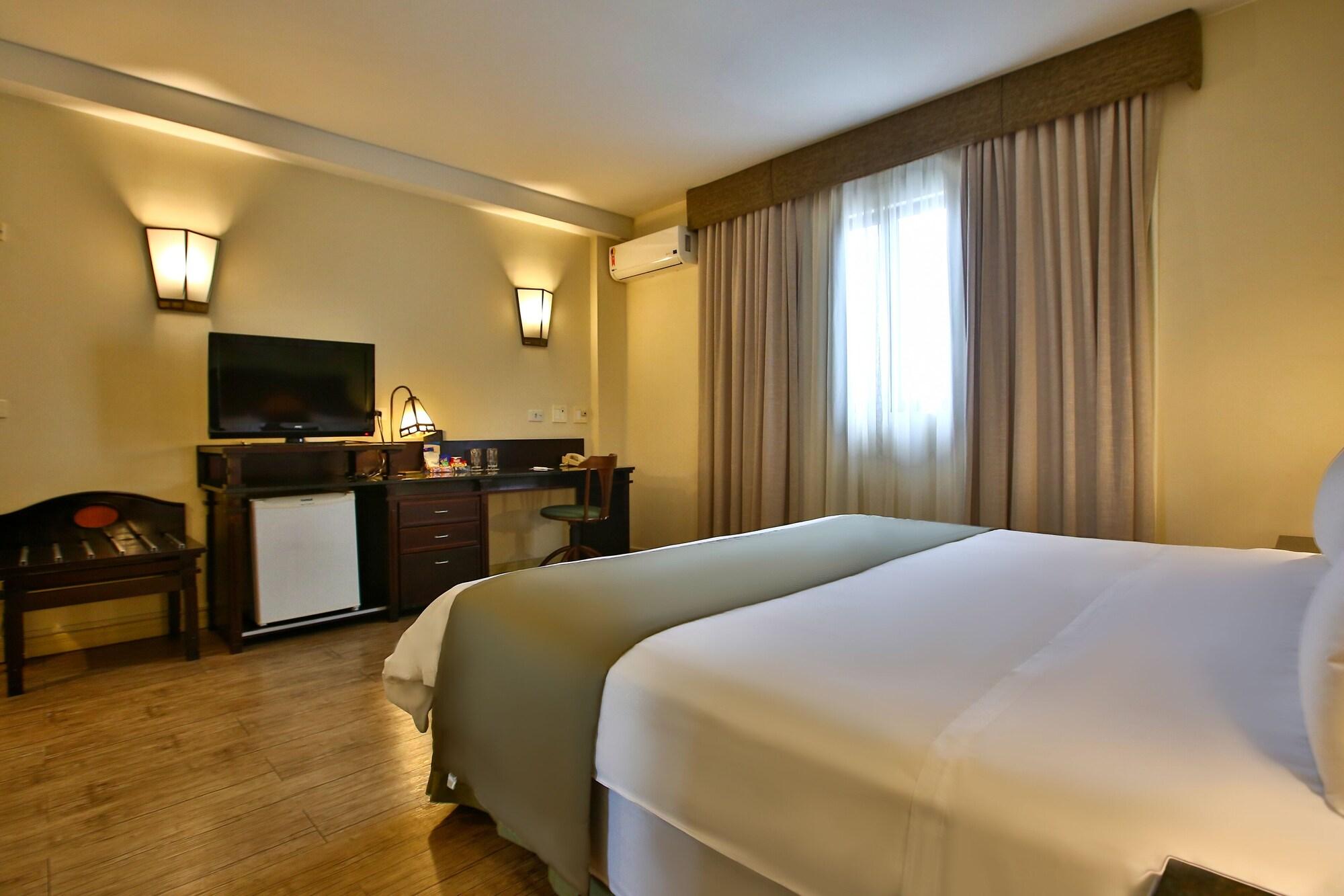 Transamerica Executive Curitiba Batel Экстерьер фото